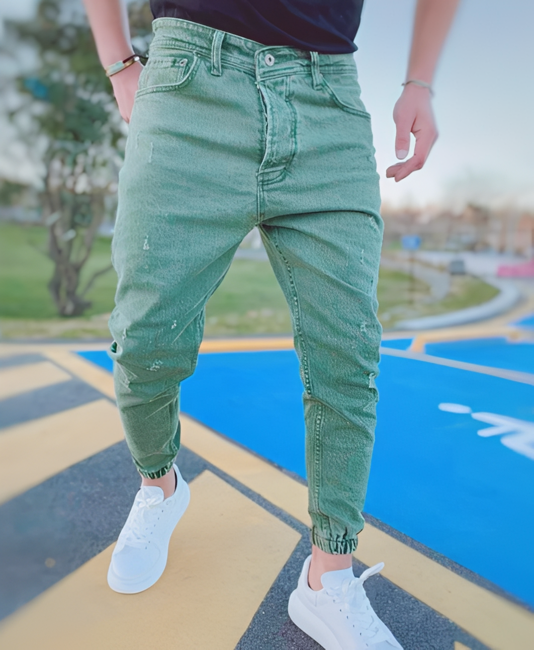 Andre - Jean skinny élégant avec déchirures pour hommes