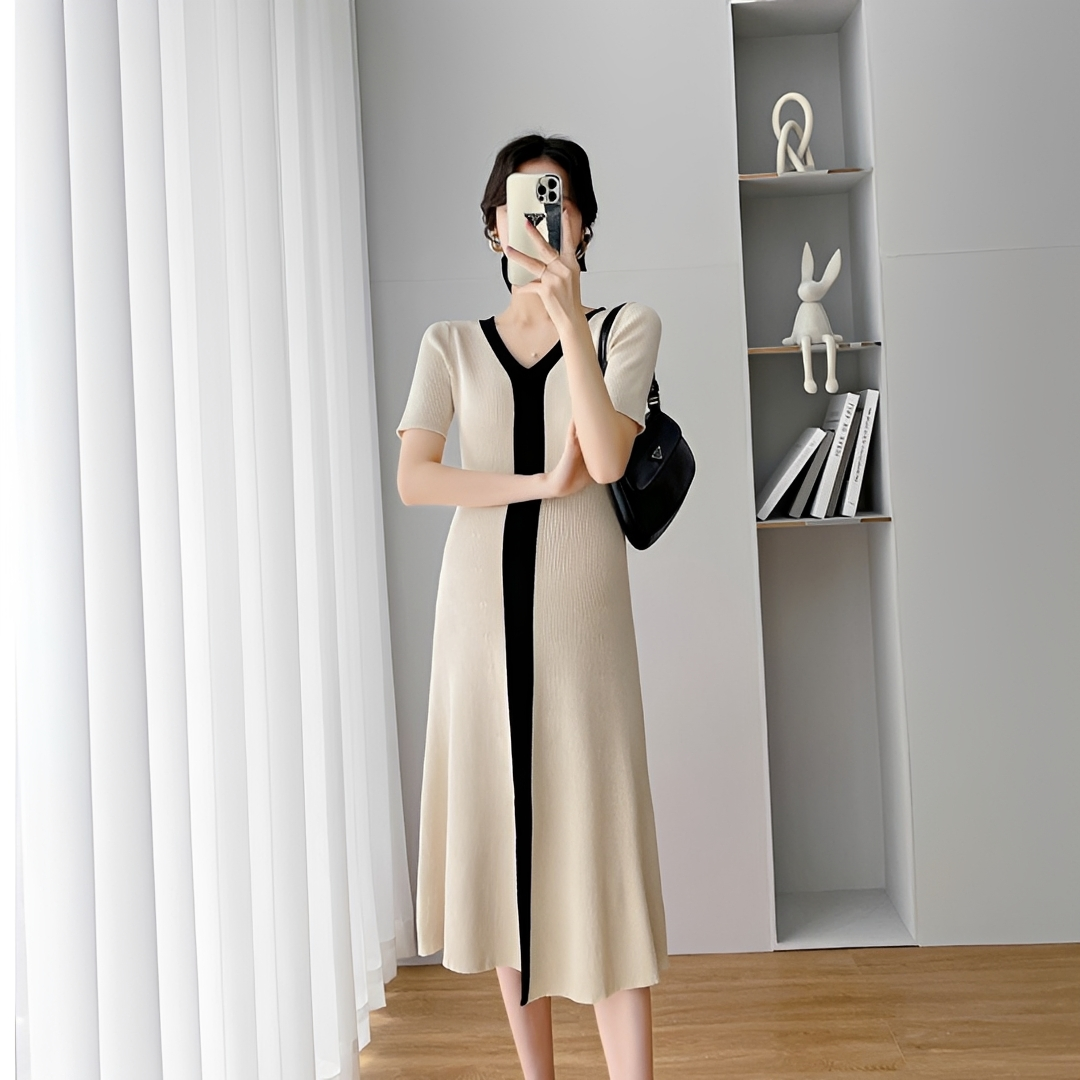 Jeanet - Robe Midi Chic à Col en V