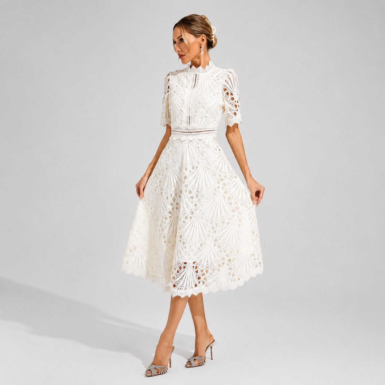 Hallie - Robe Midi en Vogue