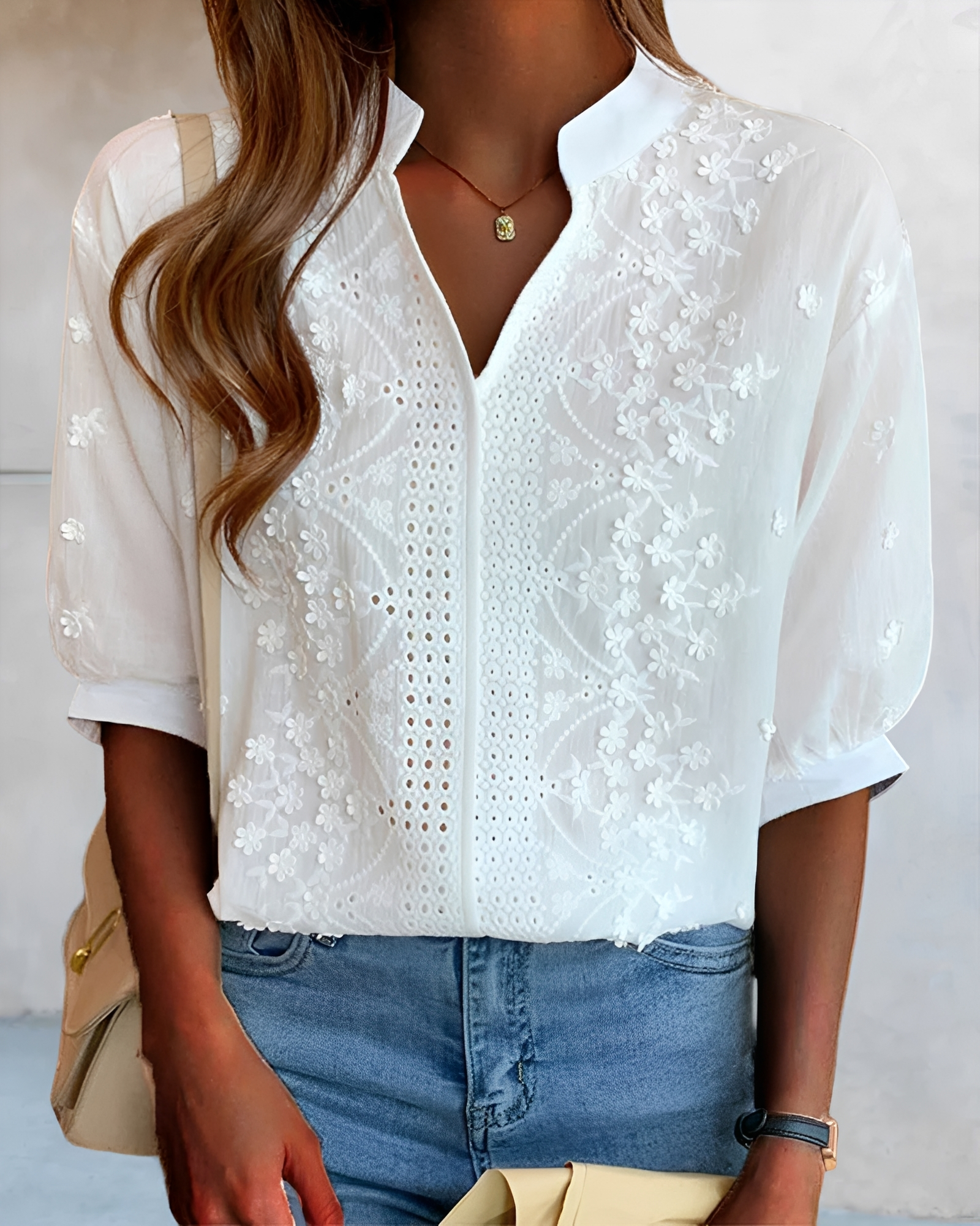 Morwenna - Blouse sophistiquée à encolure en V