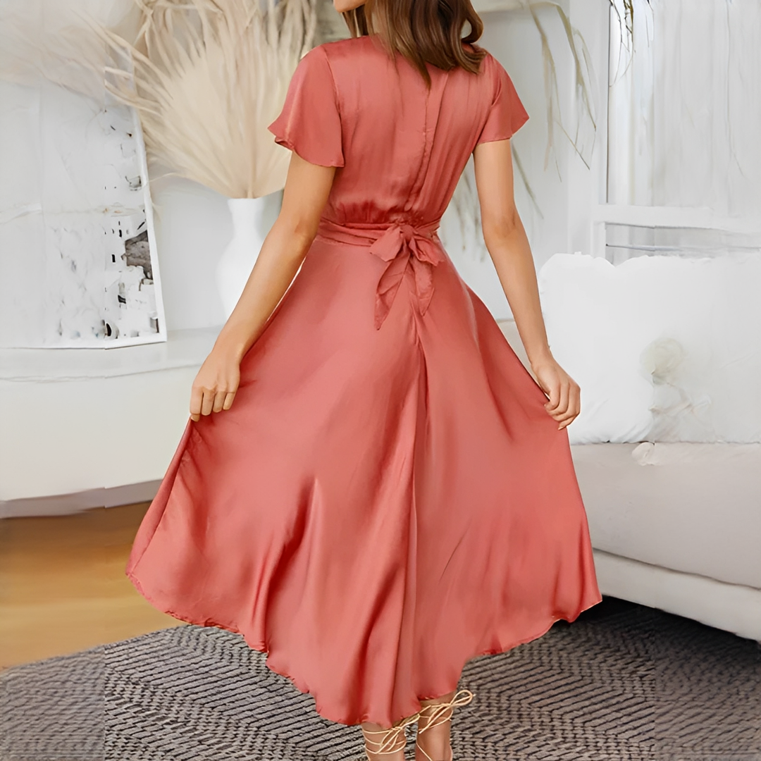 Elly - Robe Asymétrique Élégante