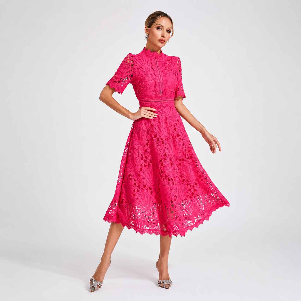 Hallie - Robe Midi en Vogue