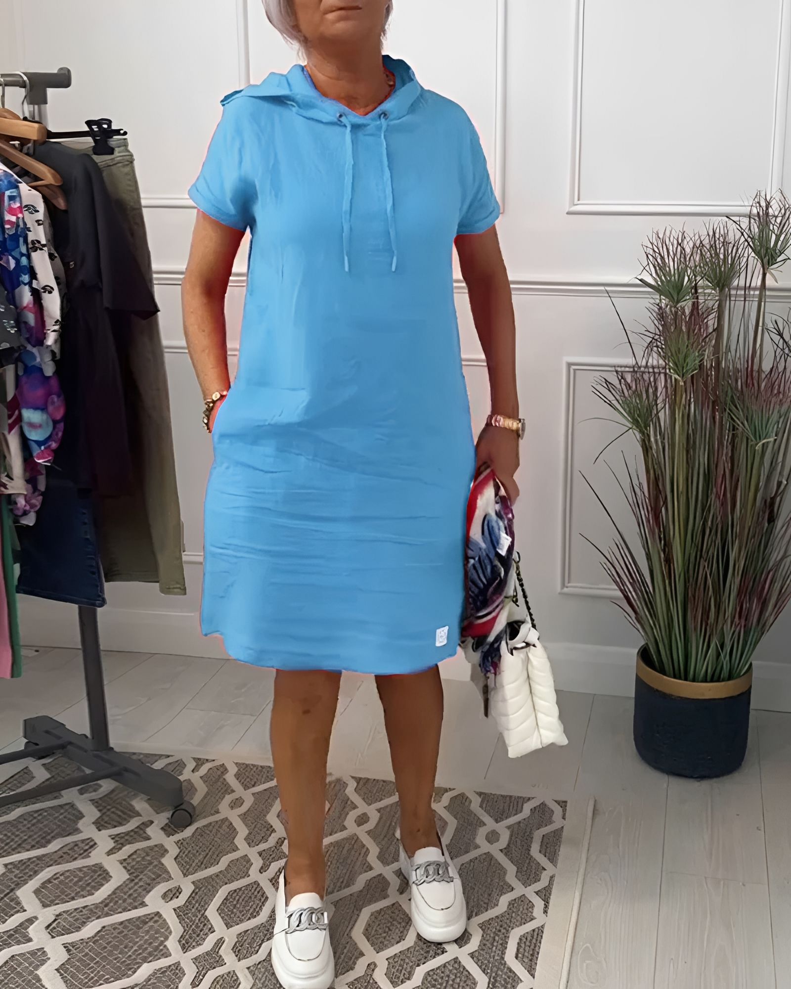 Tasha - Robe Midi Relax avec Capuche
