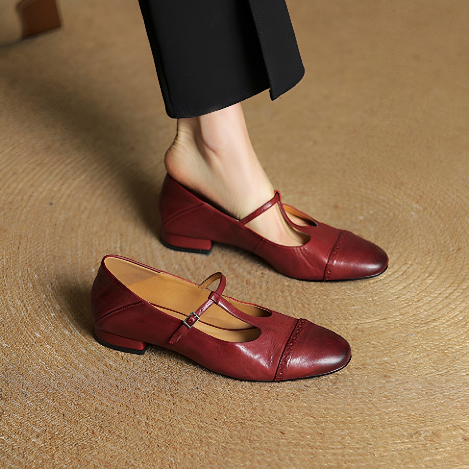 Aayan - Sandales plates chic avec fermeture