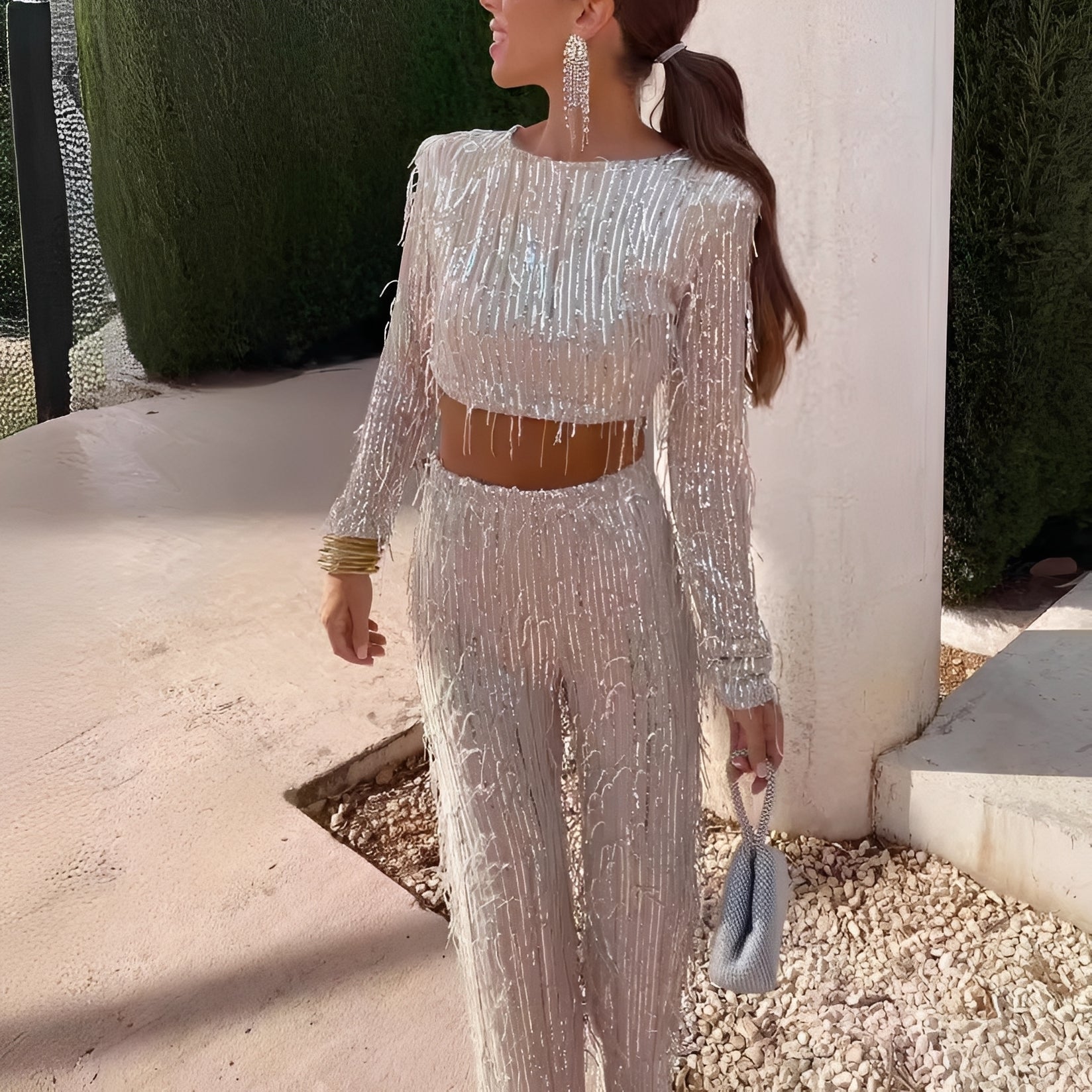 Meghan - Ensemble chic avec sequins et franges