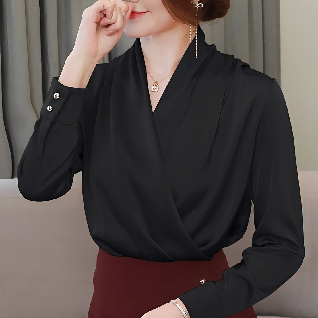 Isabel - Haut Chic avec Col en V