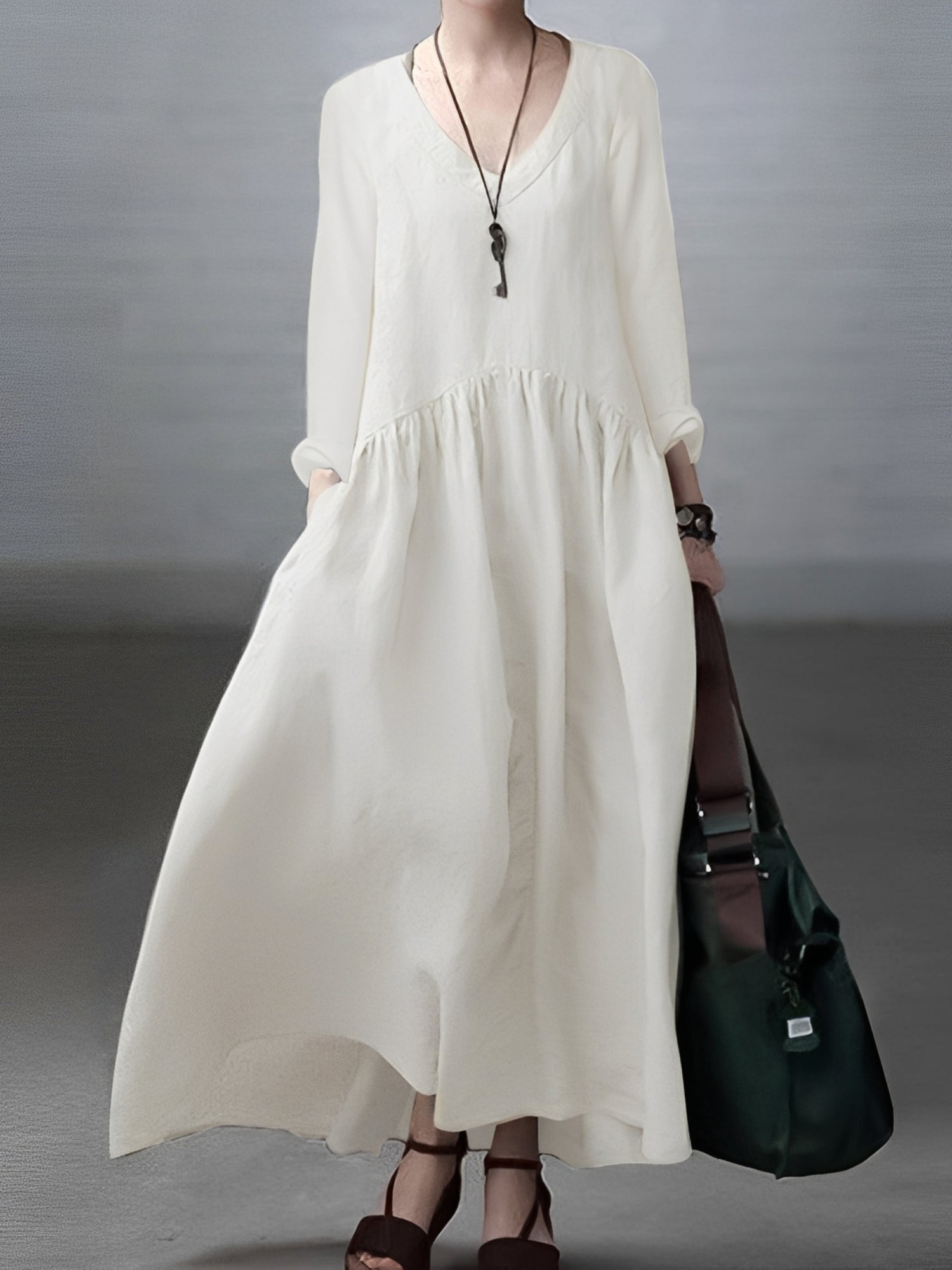 Lindy - Robe large et relax avec col en V pour femmes