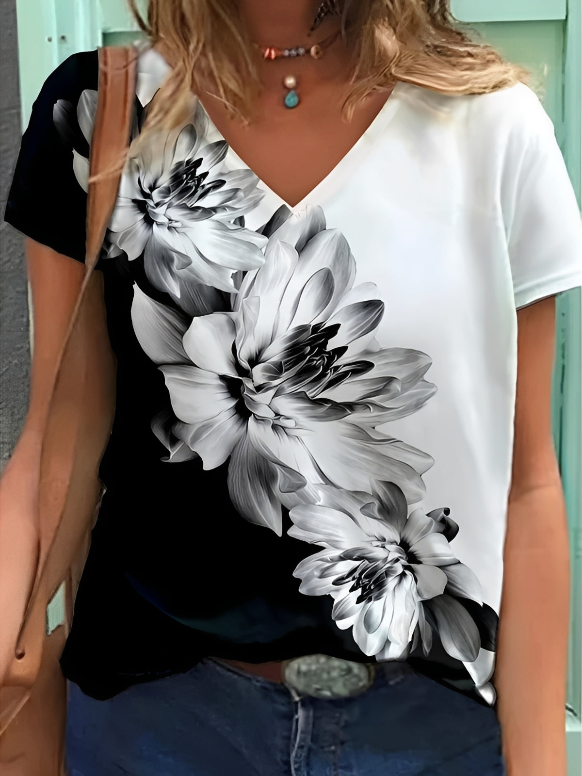 Niki - Haut chic à motifs de fleurs pour femmes