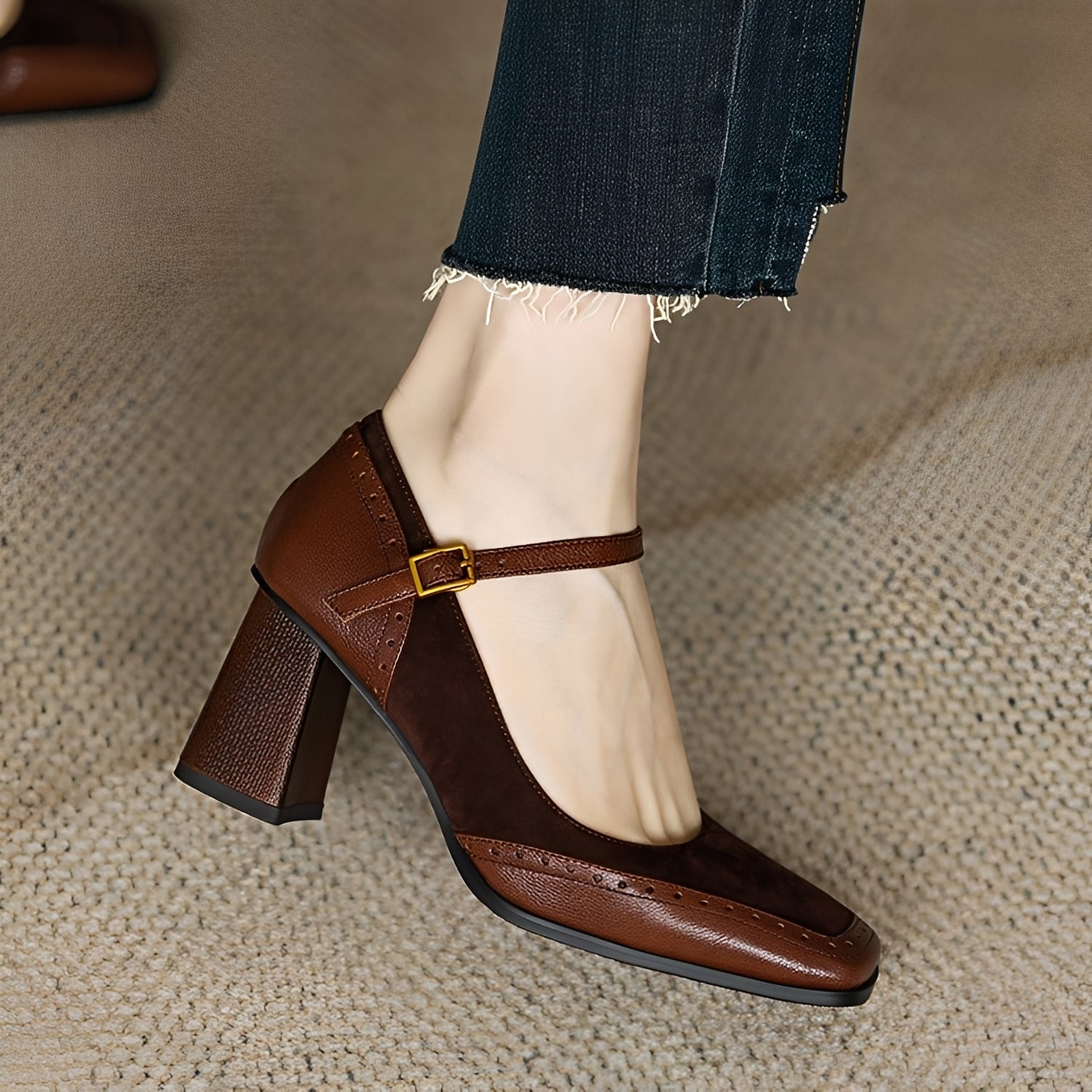 Isha - Chaussures formelles à talons larges