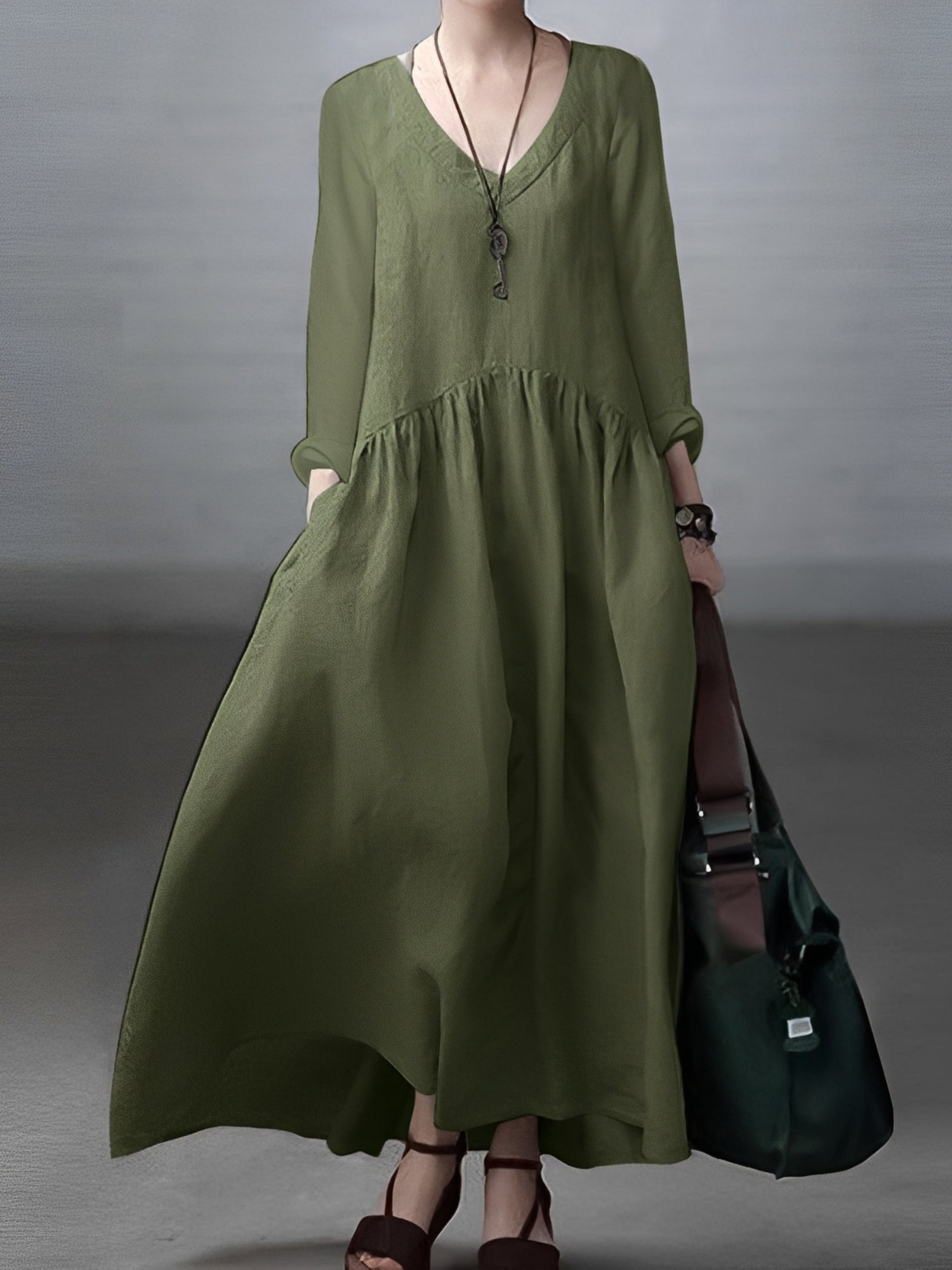 Lindy - Robe large et relax avec col en V pour femmes