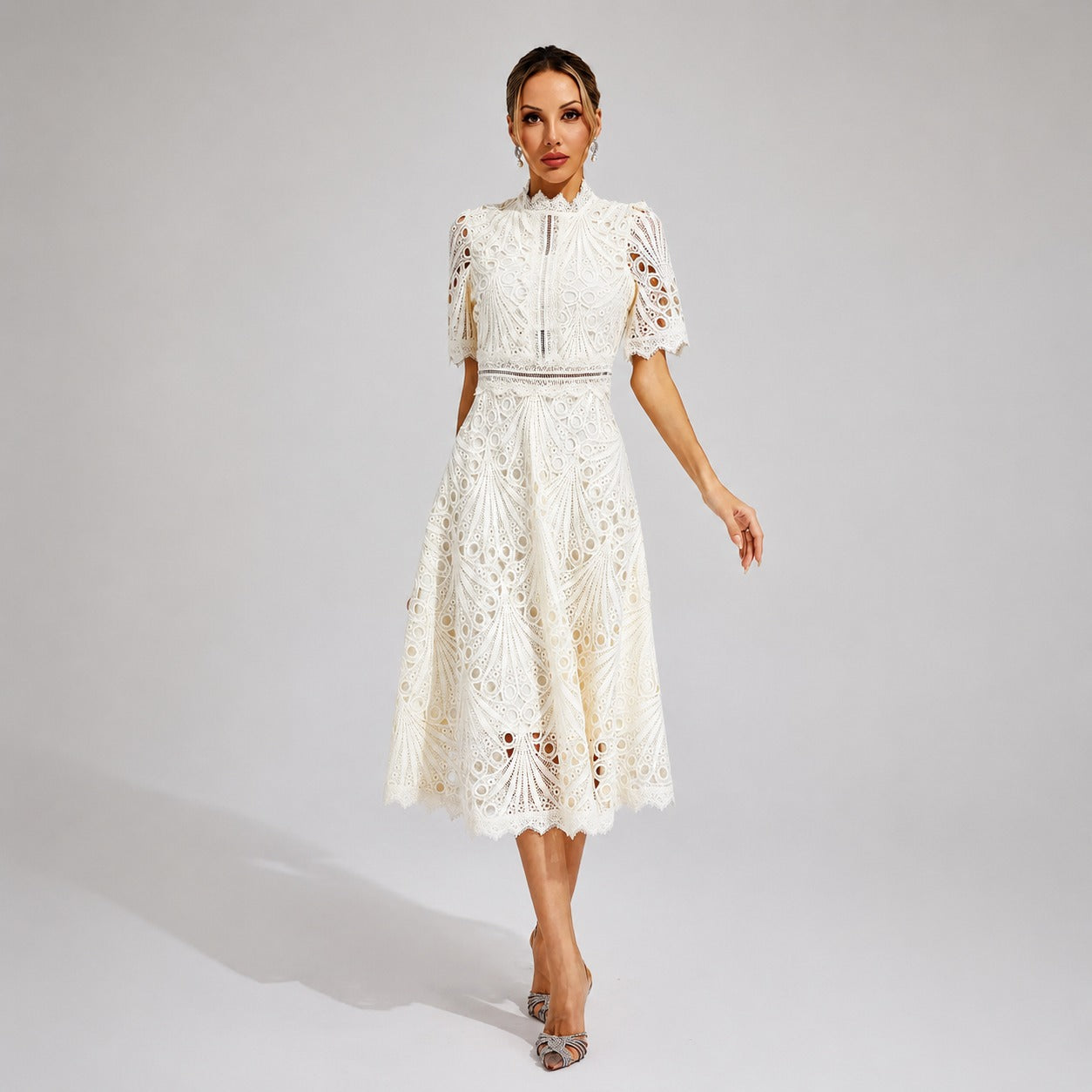 Carmen - Élégante Robe Midi