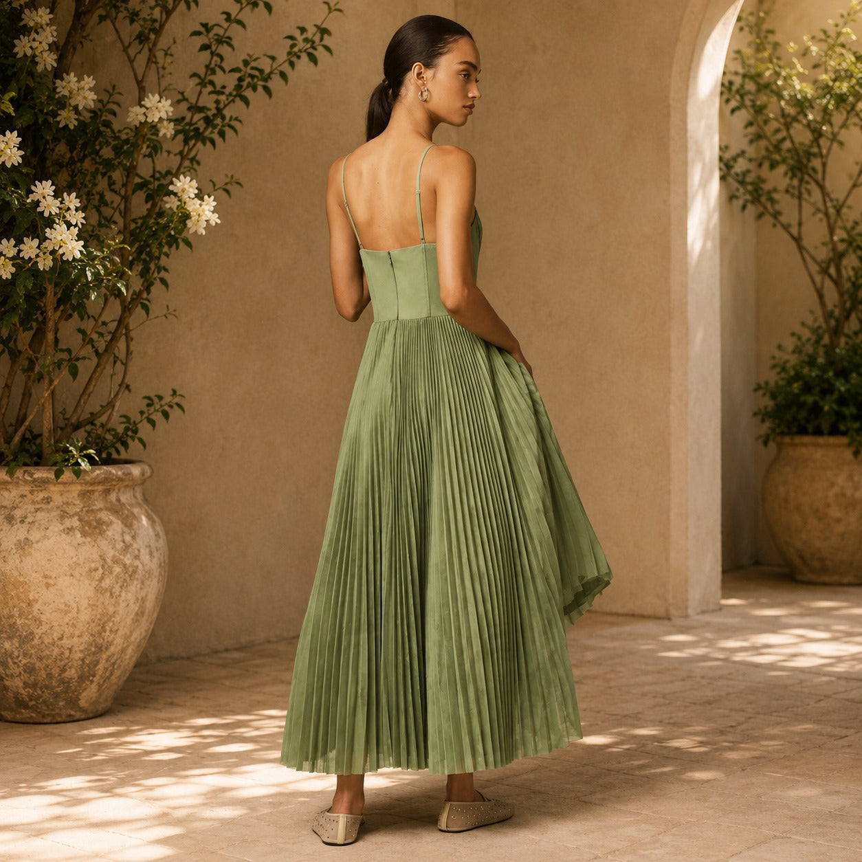 Elissa - Robe Midi Élégante et Plissée