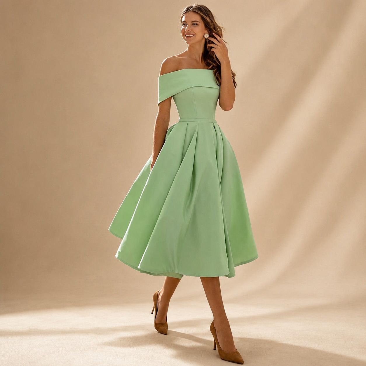 Erika - Robe Élégante Aux Épaules Dénudées