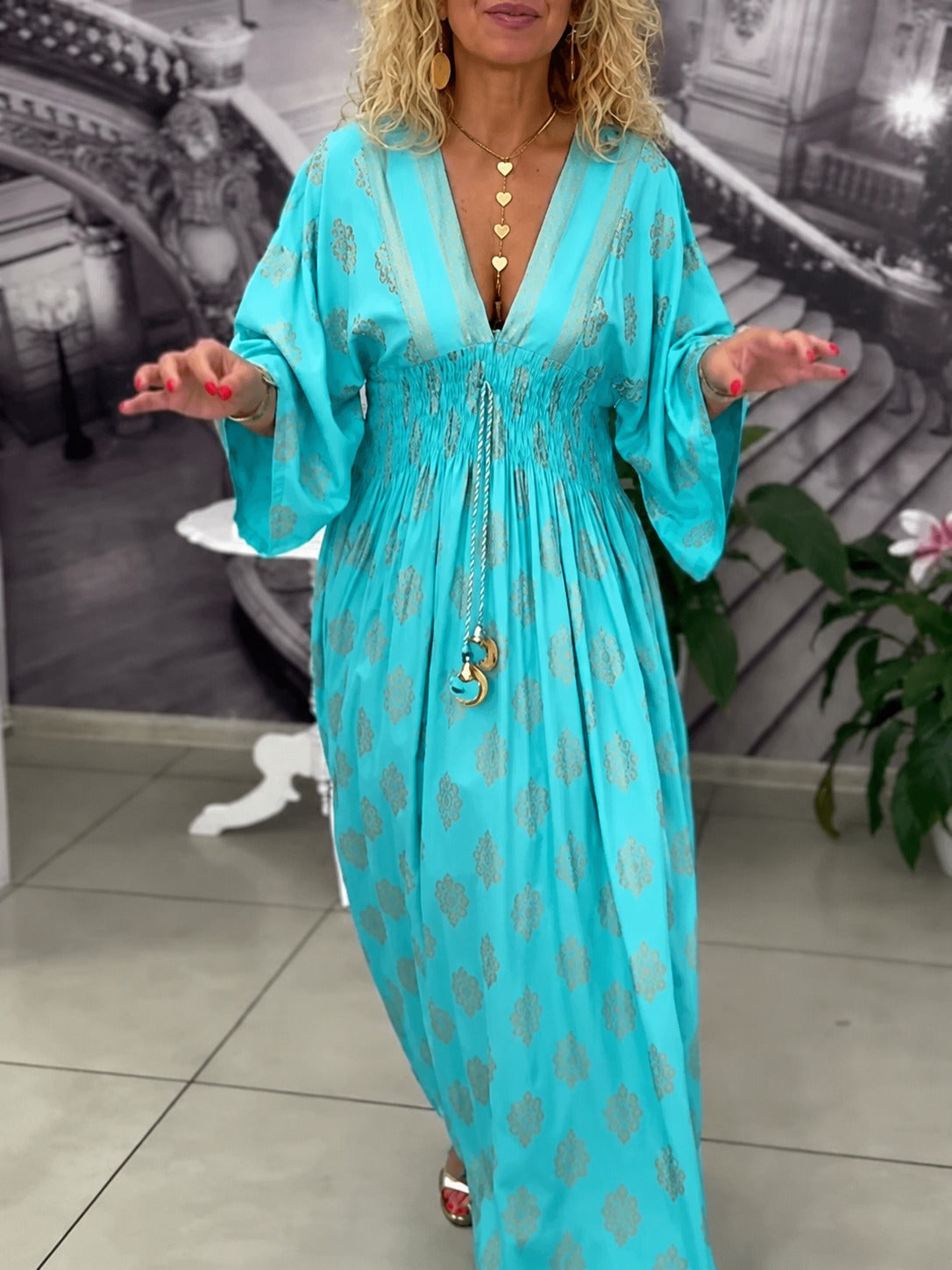 Leonie - Robe Maxi Spacieuse et Élégante
