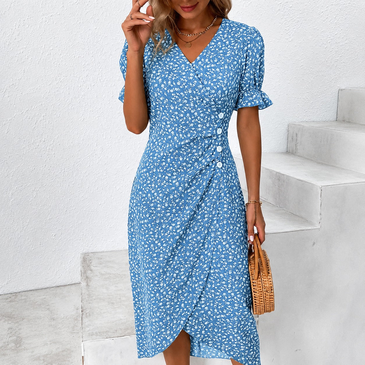 Gabriella - Élégante robe asymétrique avec motifs floraux
