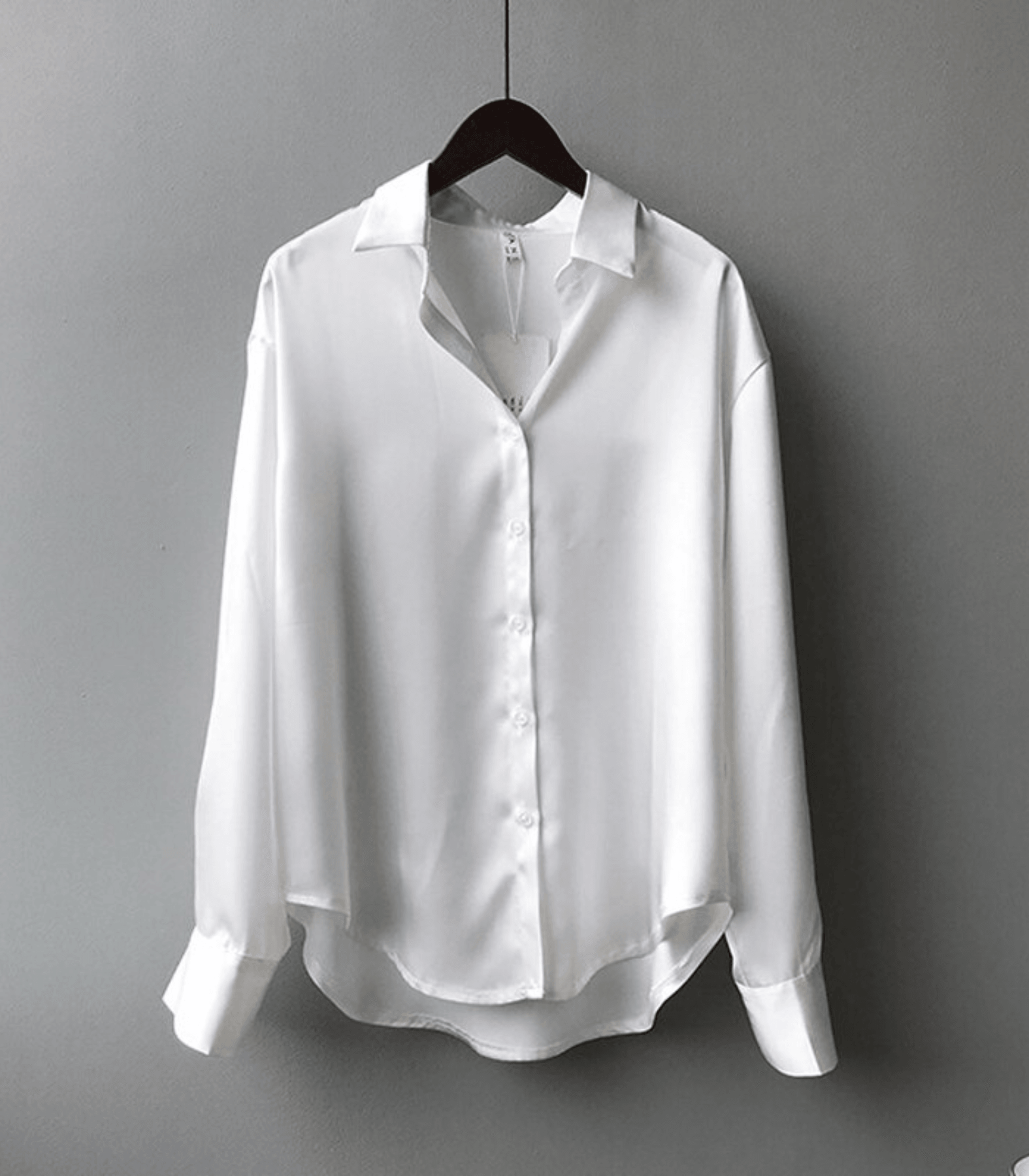 Magnolia - Chemise satinée avec boutons