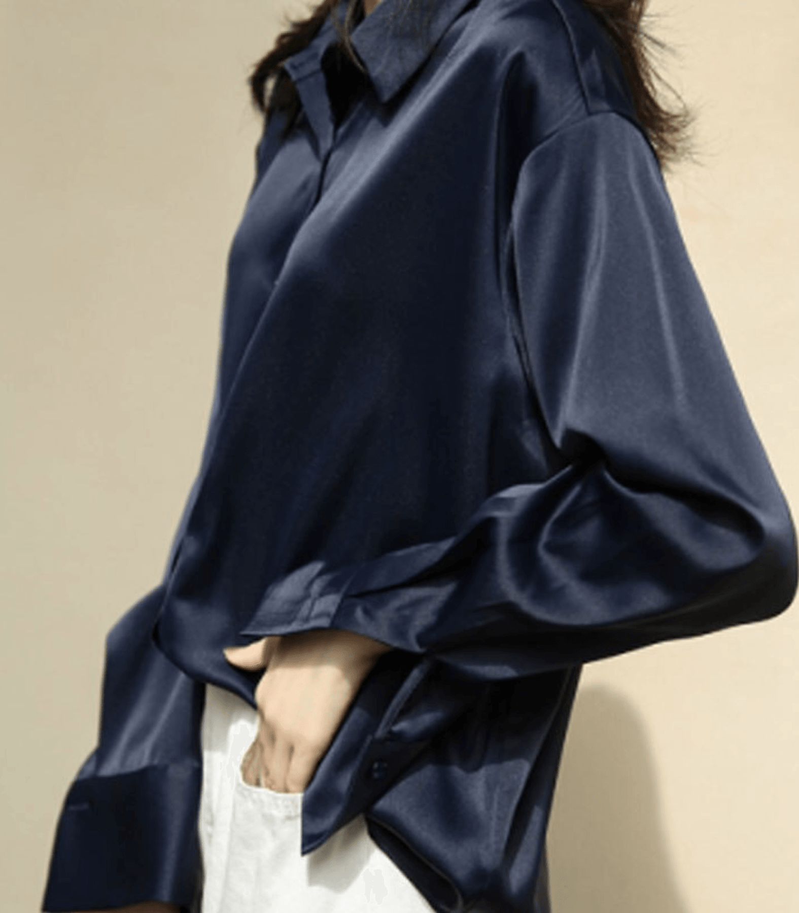 Magnolia - Chemise satinée avec boutons