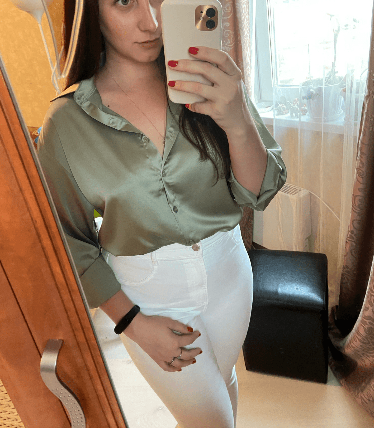 Magnolia - Chemise satinée avec boutons