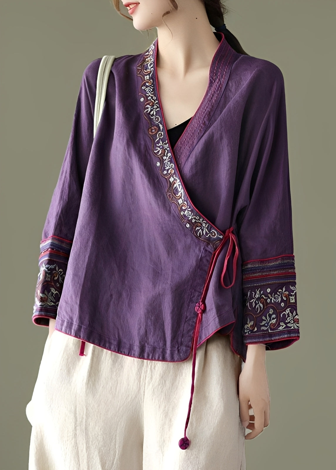 Nastia - Blouse chic et large avec broderie pour femmes