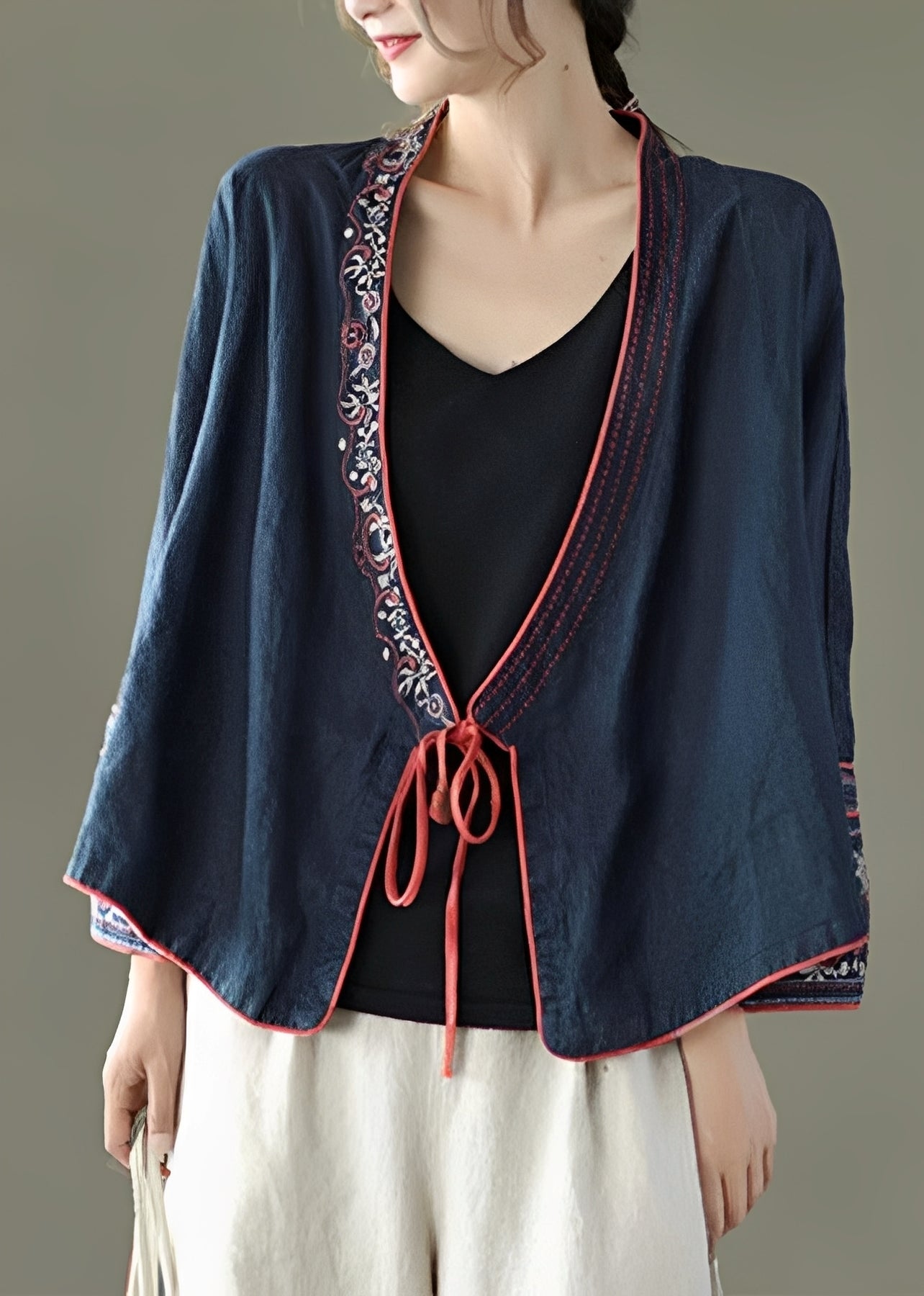 Nastia - Blouse chic et large avec broderie pour femmes