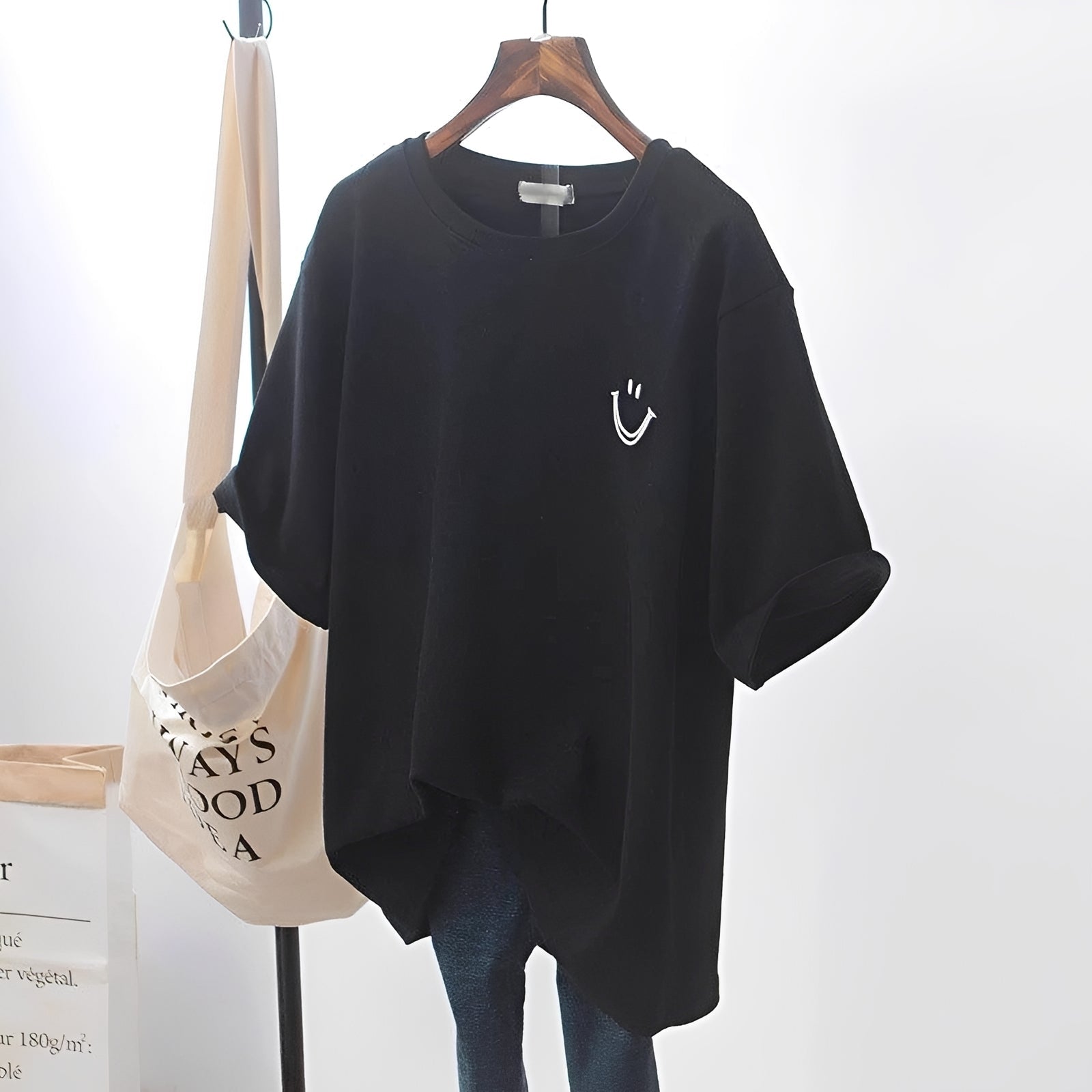 Selina - T-shirt avec motif élégant