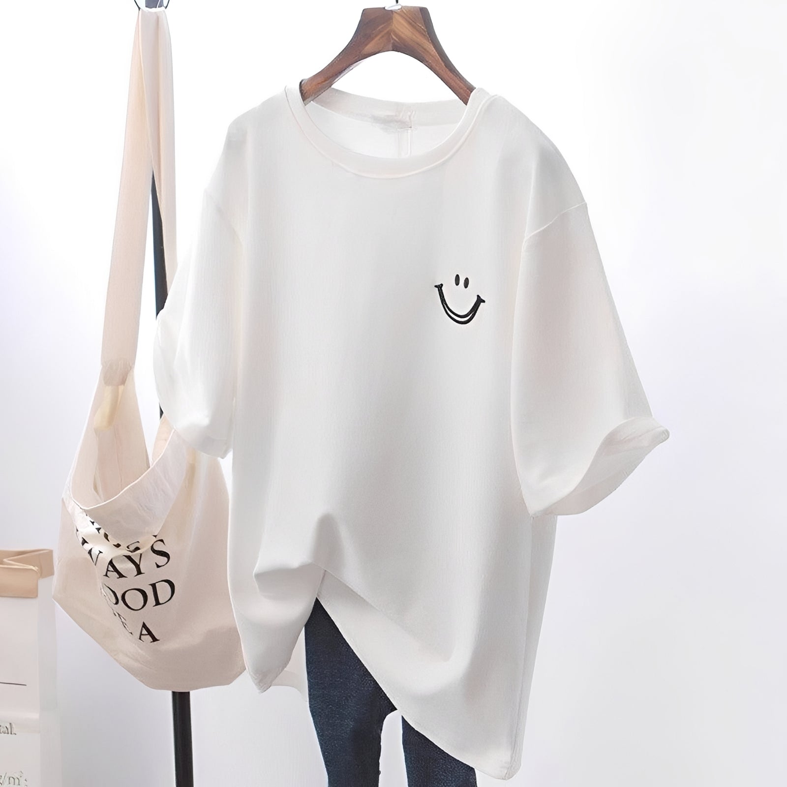 Selina - T-shirt avec motif élégant
